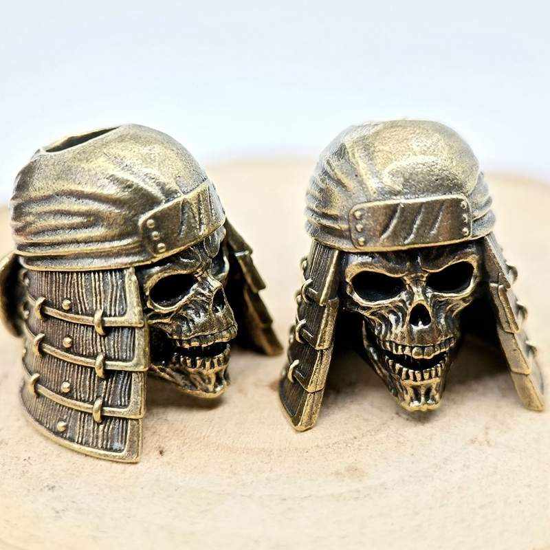 Ninja Skull Head Brass Knife B - огляд і ціна Paracord Survival Bracelet