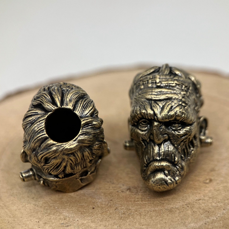 Crazy scientist Head Sculpture - огляд і ціна Paracord Survival Bracelet